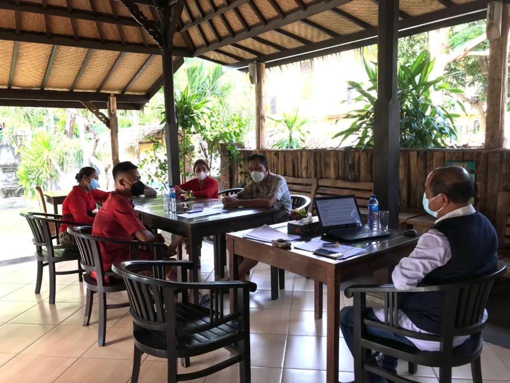 Tirta Sari Bungalow Pemuteran Екстериор снимка