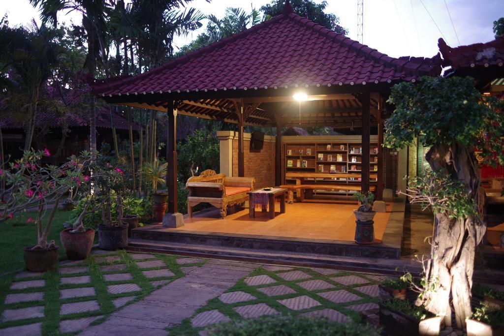 Tirta Sari Bungalow Hotel Pemuteran Екстериор снимка